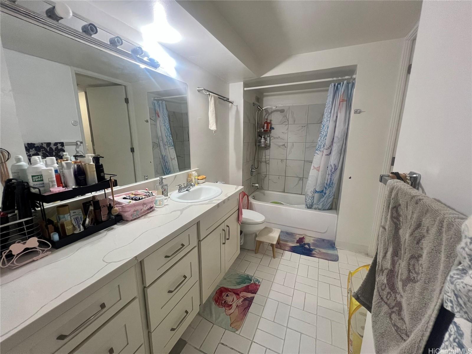 Nuuanu Park Place condo # B609, Honolulu, Hawaii - photo 7 of 8