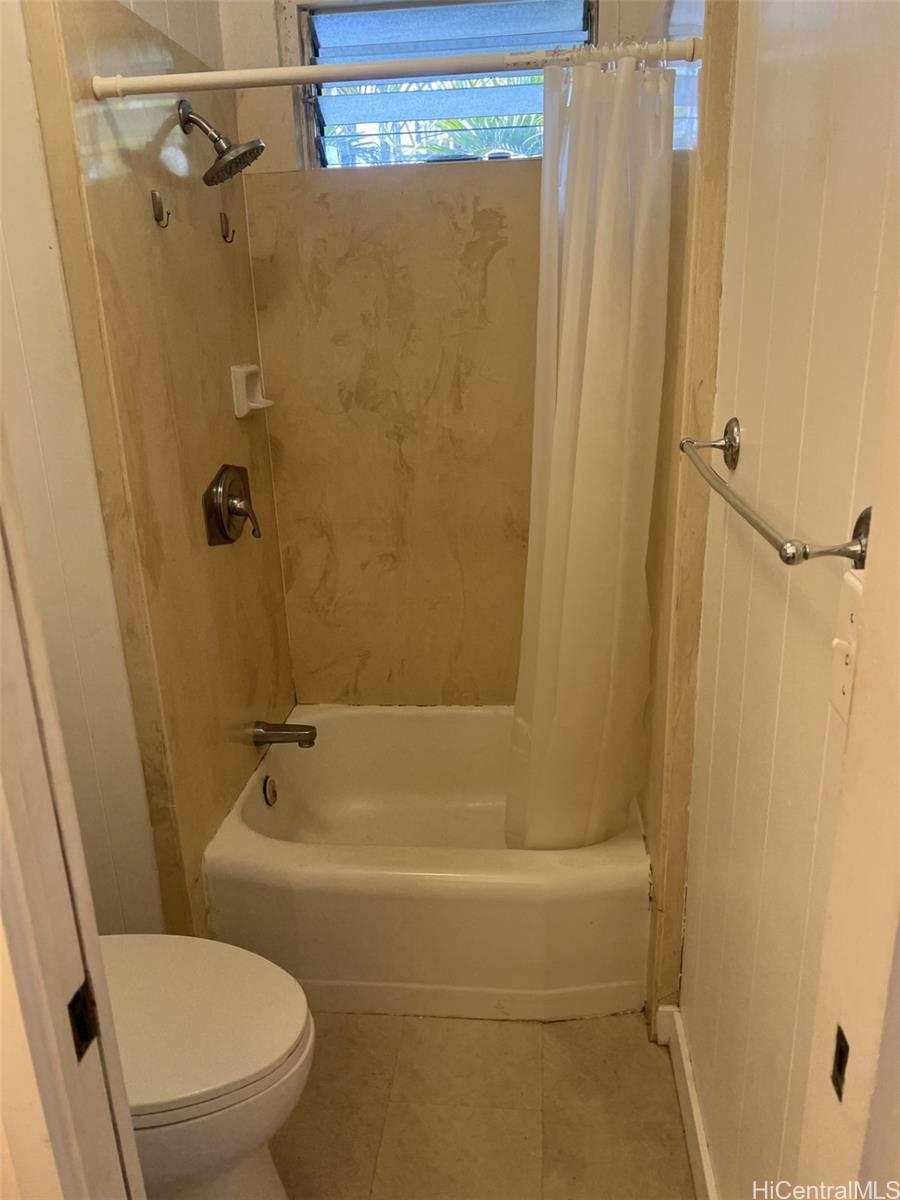 Hale Poki condo # 201, Honolulu, Hawaii - photo 6 of 20