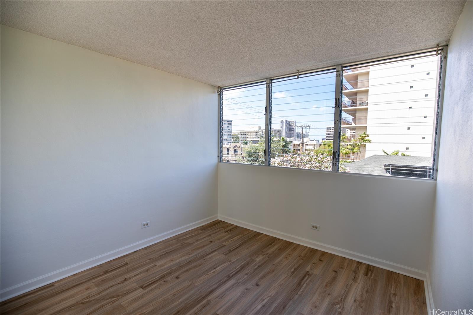 Makiki Holiday condo # 302, HONOLULU, Hawaii - photo 16 of 22