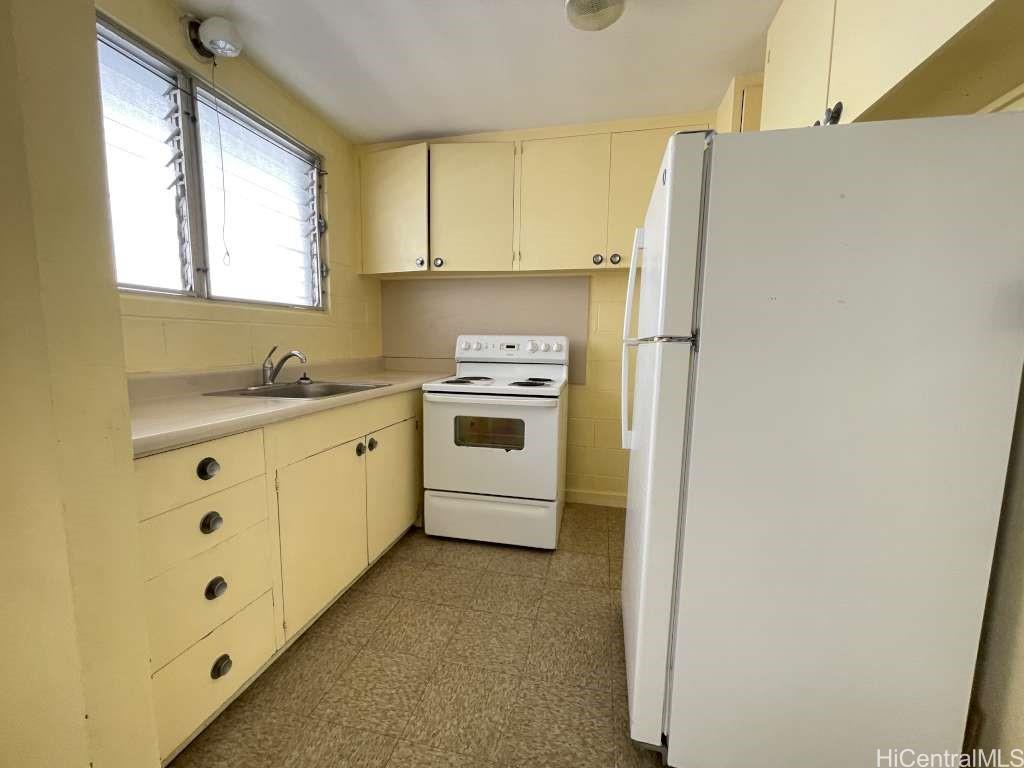 1723 Kahai Street Honolulu - Rental - photo 2 of 8