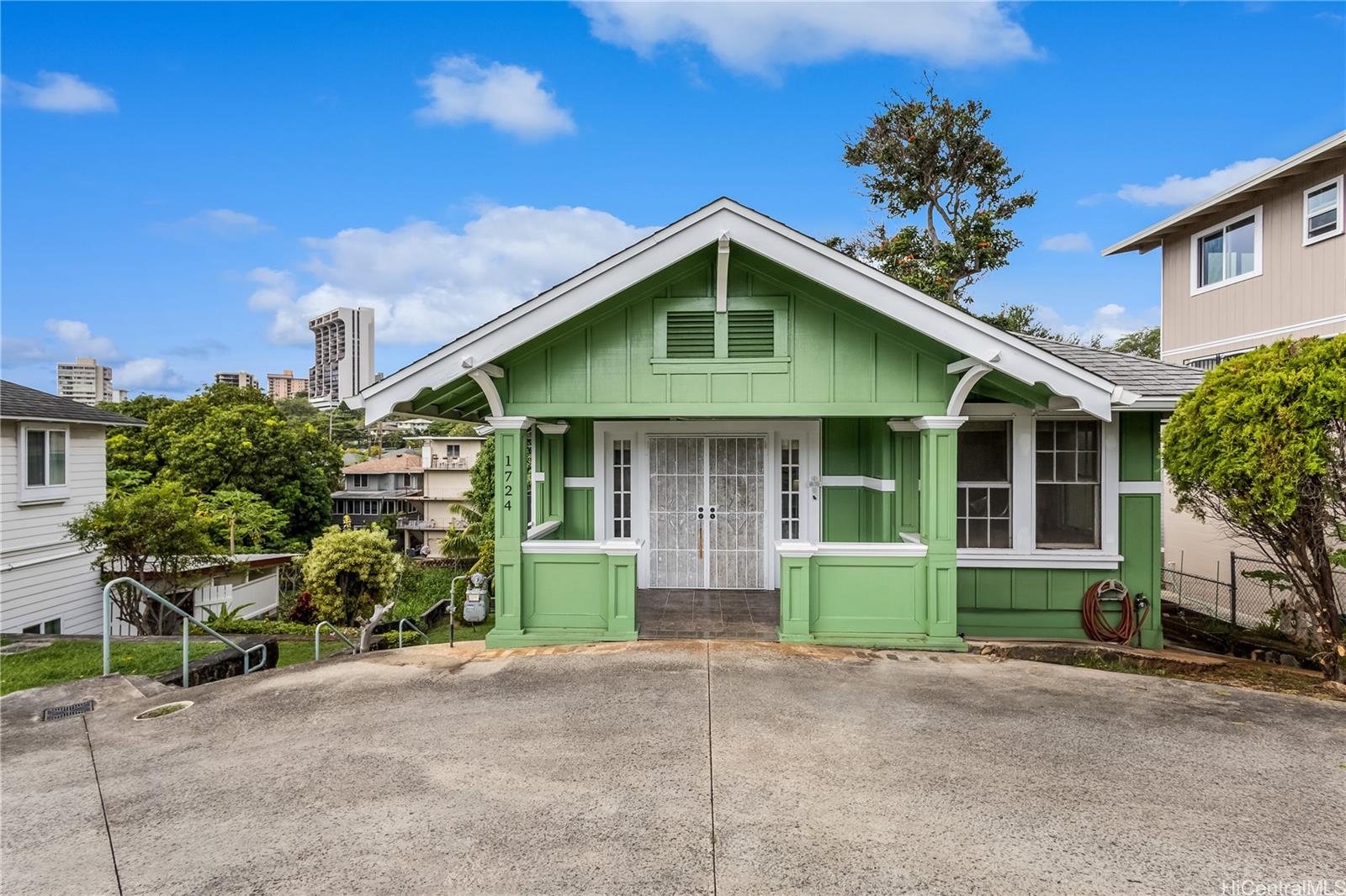 1724  Lewalani Drive Makiki, Honolulu home - photo 17 of 24