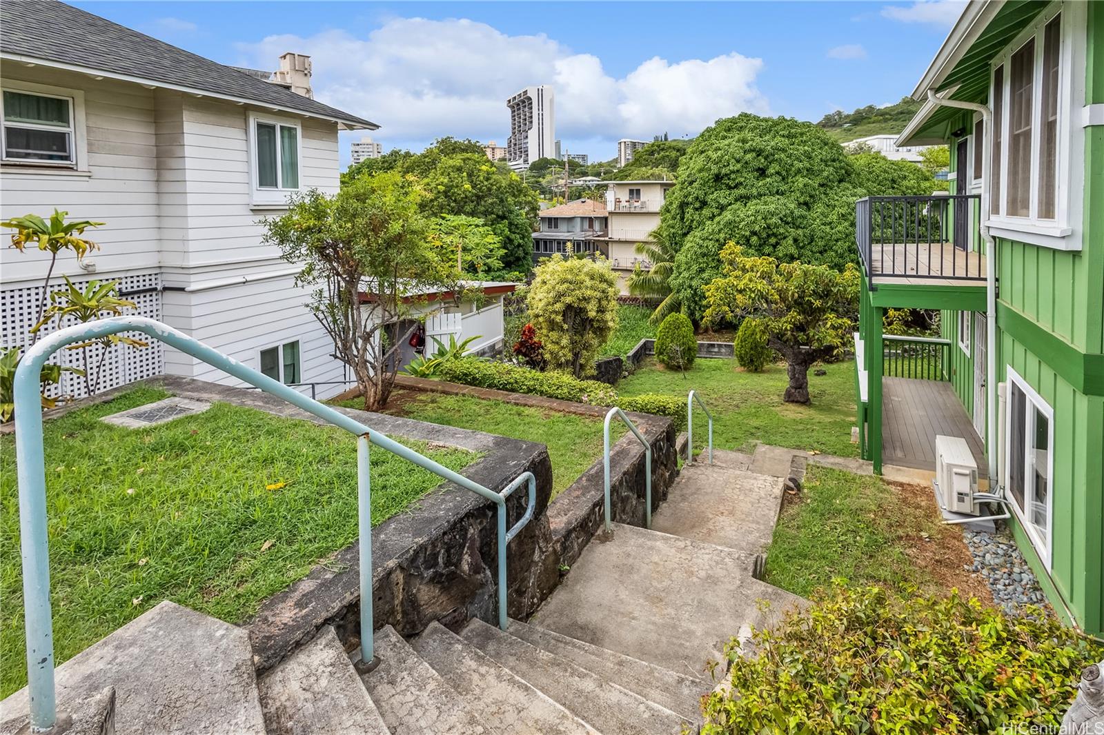 1724  Lewalani Drive Makiki, Honolulu home - photo 21 of 25