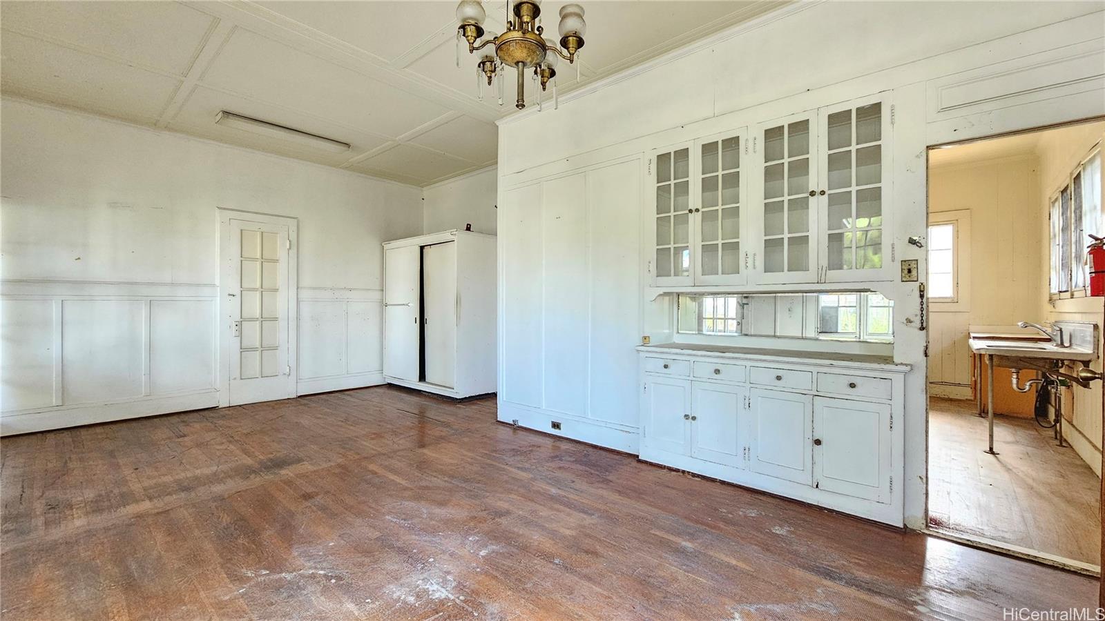 1727  Nuuanu Ave Nuuanu-lower, Honolulu home - photo 6 of 25