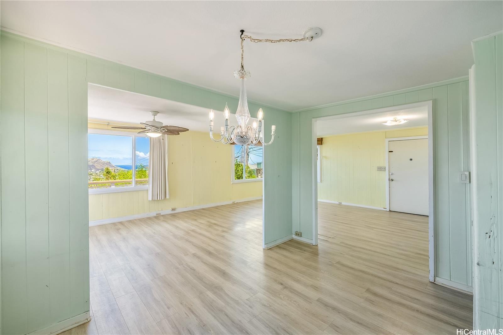 1729  Iwi Way Wilhelmina, Diamond Head home - photo 11 of 19