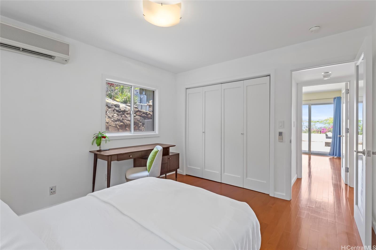 1735  Laukahi Street Waialae Iki, Diamond Head home - photo 19 of 25