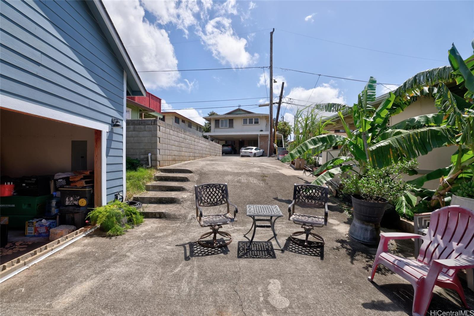 1736  Gulick Ave Kalihi-lower, Honolulu home - photo 17 of 25