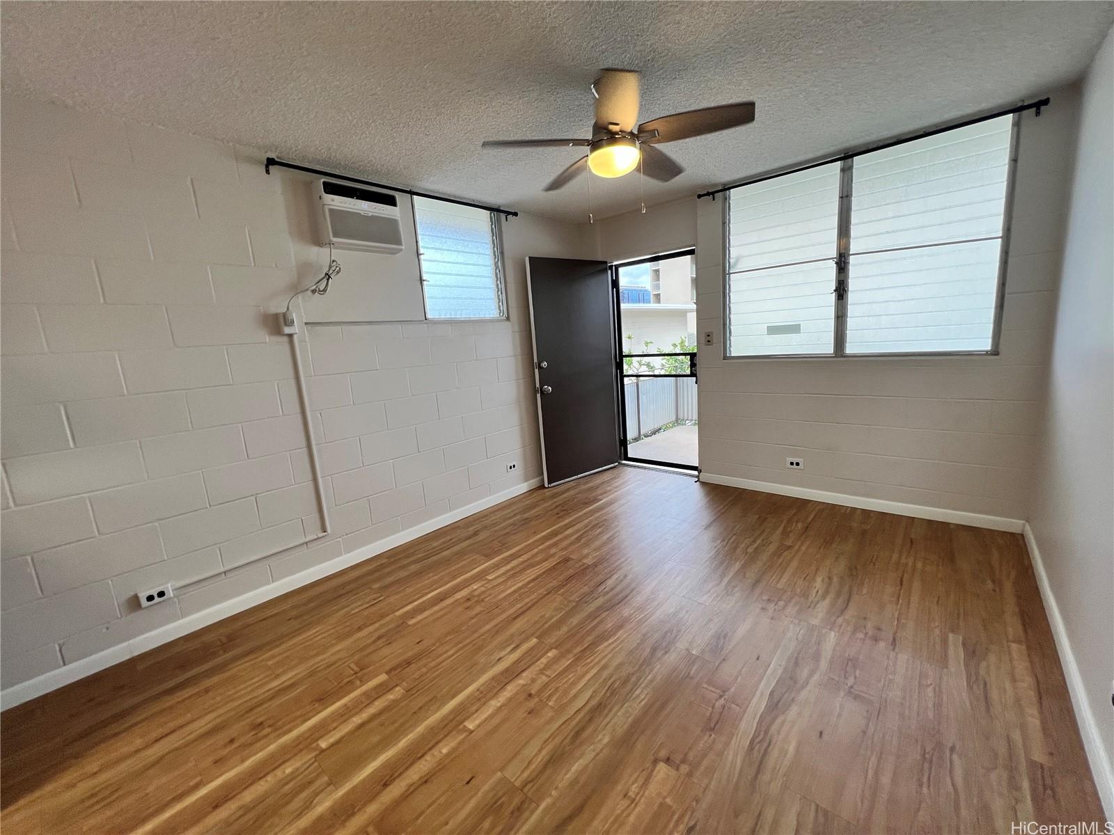 1739 Citron St Honolulu - Rental - photo 2 of 7