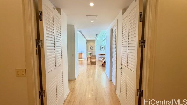 Courtyards At Punahou condo # 1, Honolulu, Hawaii - photo 6 of 24