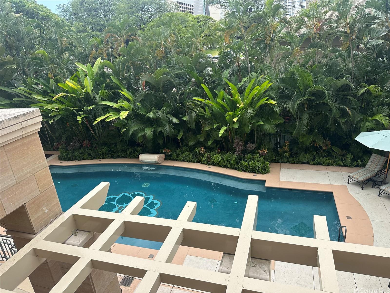 Courtyards At Punahou condo # 33, Honolulu, Hawaii - photo 24 of 25