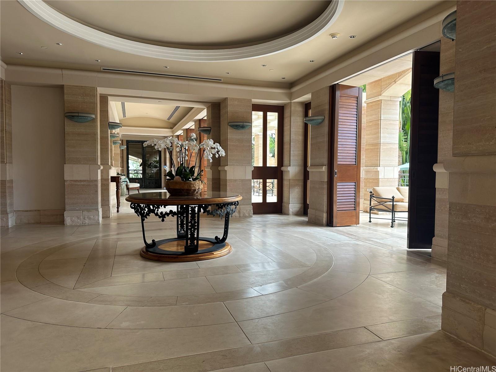 Courtyards At Punahou condo # 33, Honolulu, Hawaii - photo 15 of 19