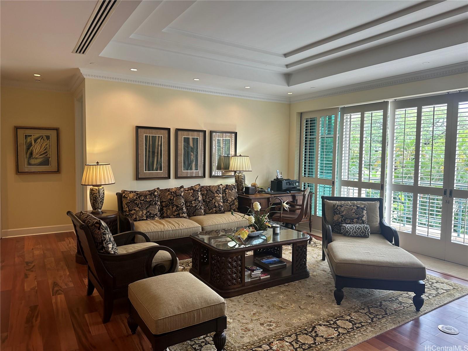 Courtyards At Punahou condo # 33, Honolulu, Hawaii - photo 4 of 19