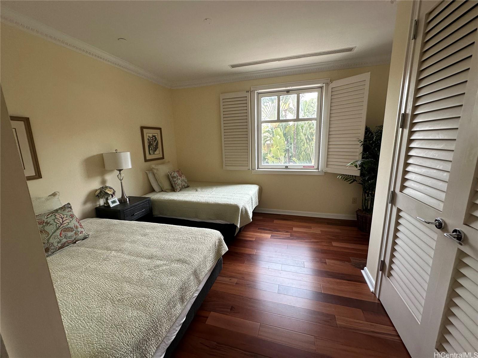 Courtyards At Punahou condo # 33, Honolulu, Hawaii - photo 10 of 19