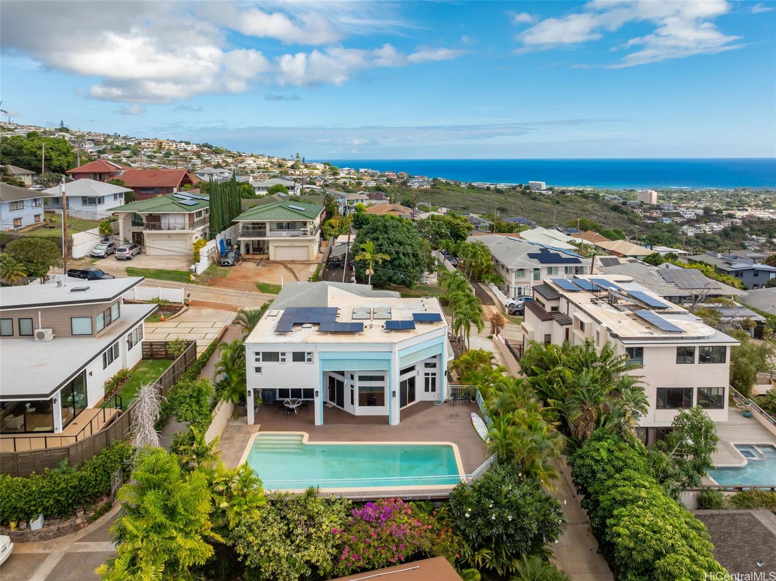 1740  Mikahala Way Wilhelmina, Diamond Head home - photo 15 of 15