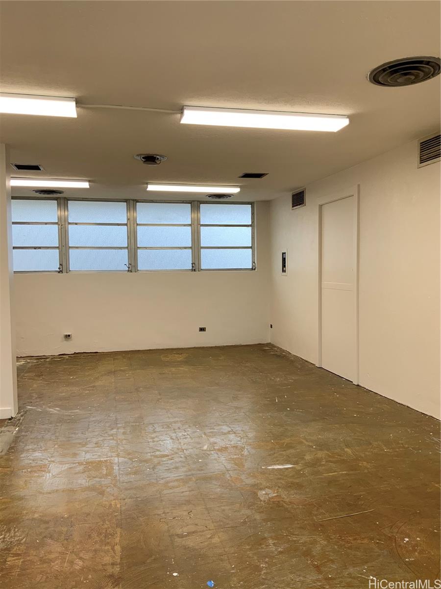 1741 Nuuanu Ave Honolulu Oahu commercial real estate photo2 of 14