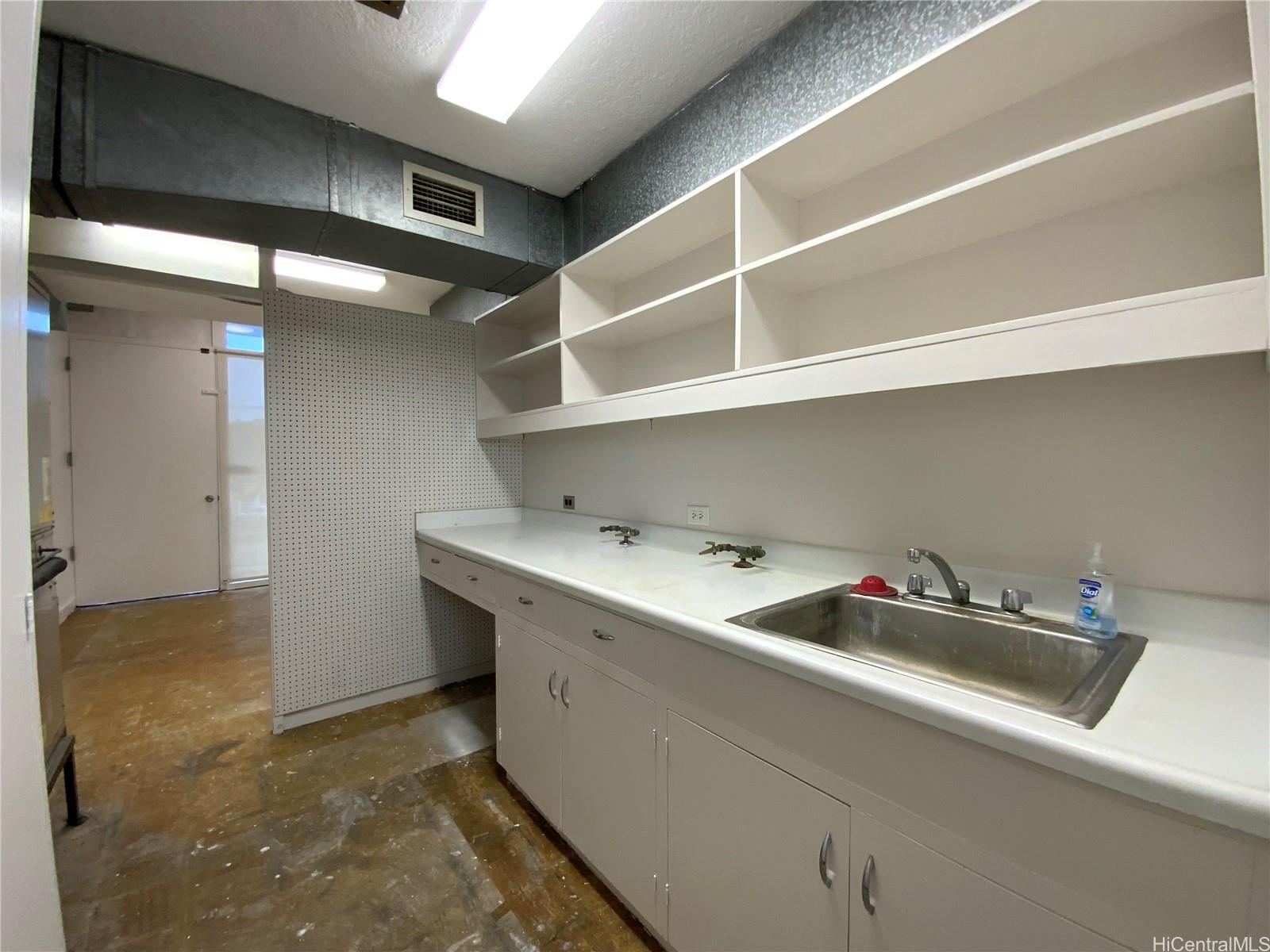 1741 Nuuanu Ave Honolulu Oahu commercial real estate photo14 of 14