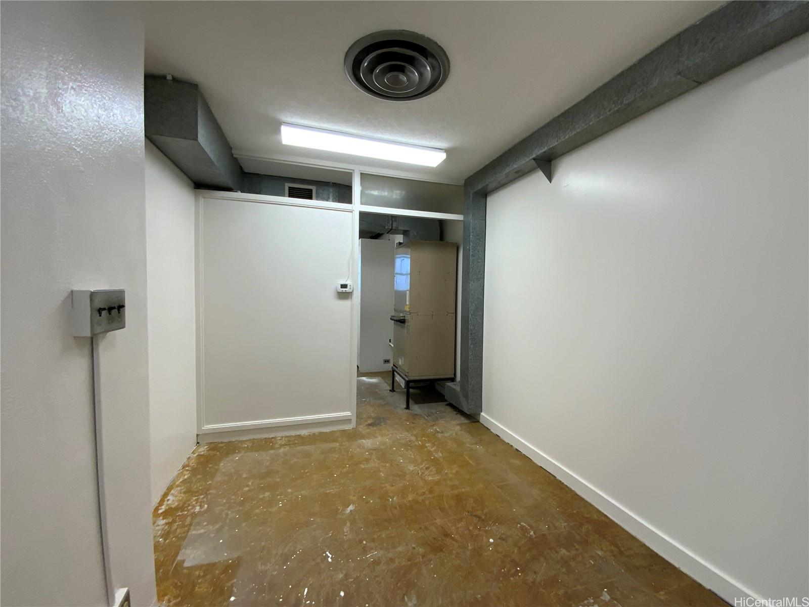 1741 Nuuanu Ave Honolulu Oahu commercial real estate photo7 of 14