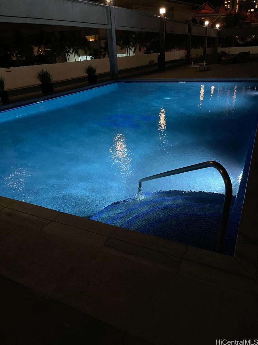 1750 Kalakaua Ave Honolulu - Rental - photo 14 of 14