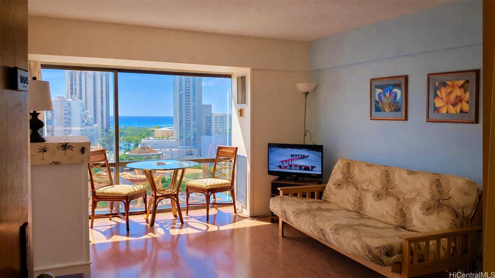 Century Center condo # 1704, Honolulu, Hawaii - photo 10 of 25