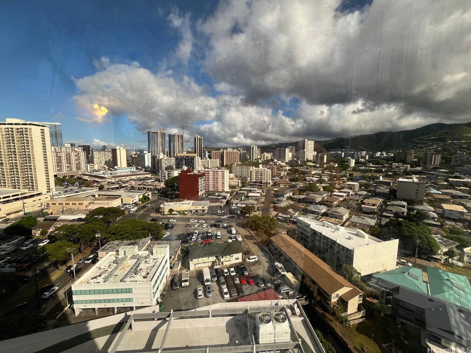 Century Center condo # 1801, Honolulu, Hawaii - photo 11 of 15