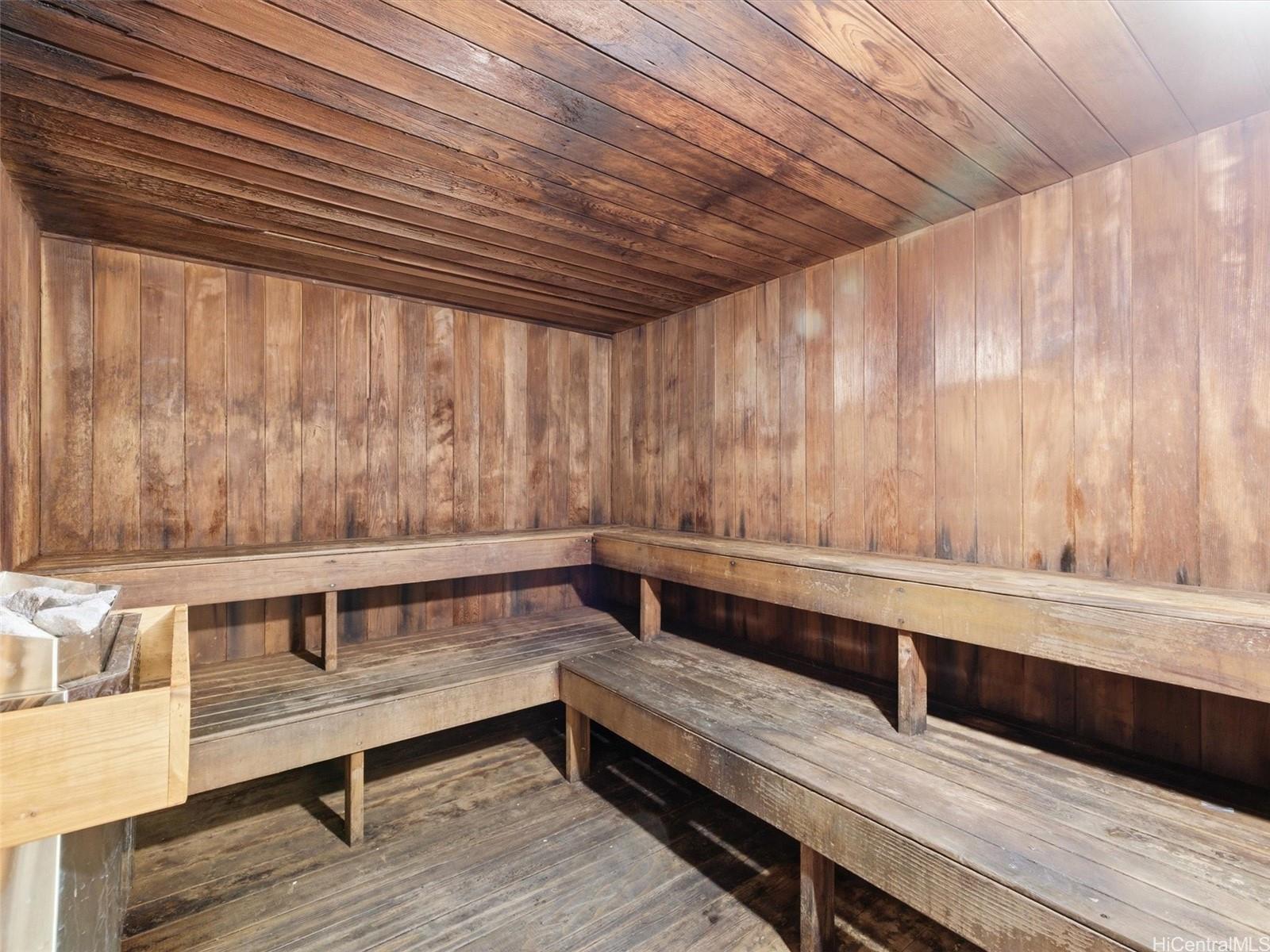 Century Center condo # 1903, Honolulu, Hawaii - photo 17 of 25