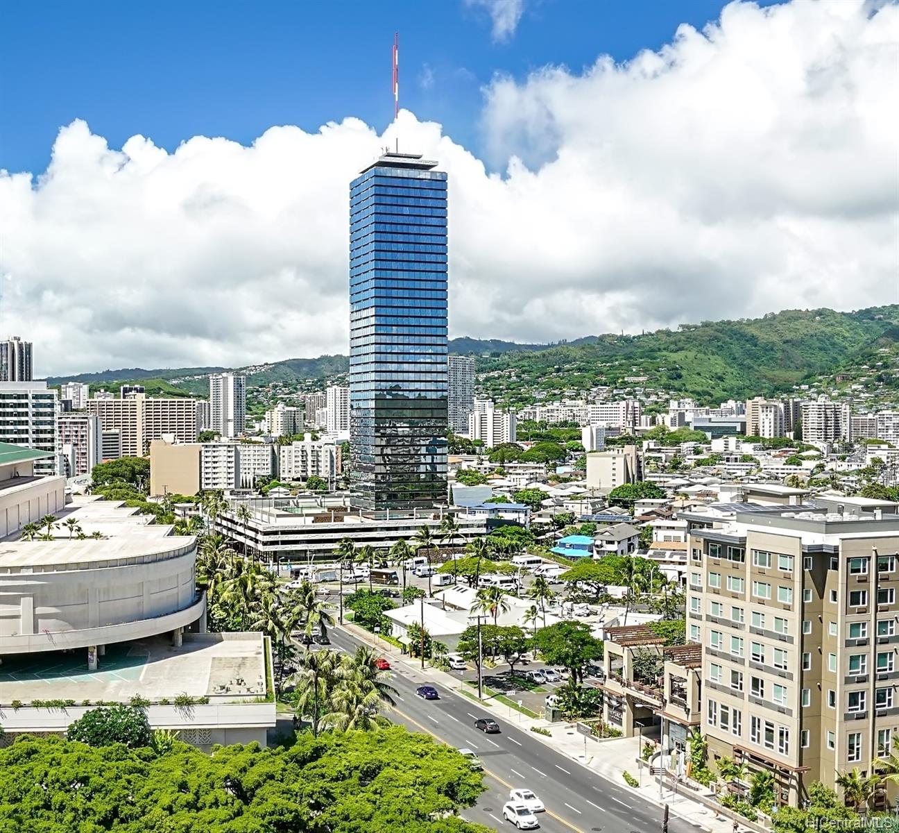 Century Center 203, 1750 Kalakaua Ave, Honolulu Mccully condo