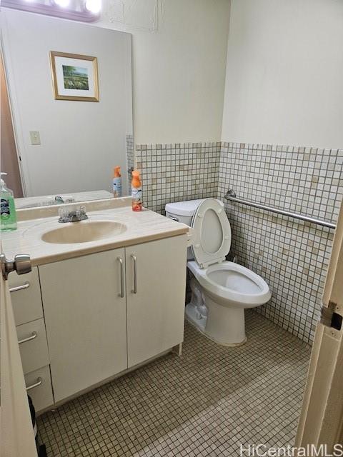 1750 Kalakaua Ave Honolulu Oahu commercial real estate photo11 of 12