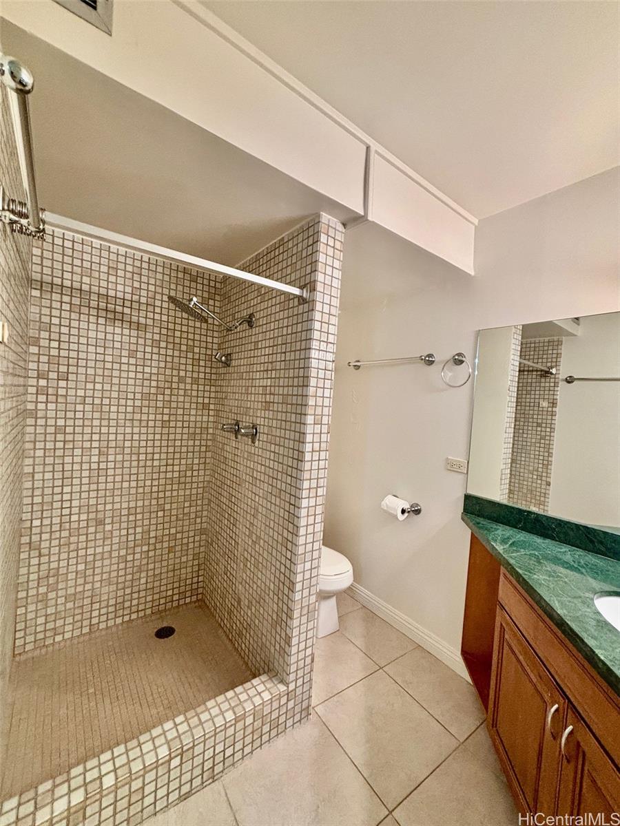 1750 Kalakaua Ave Honolulu - Rental - photo 11 of 23