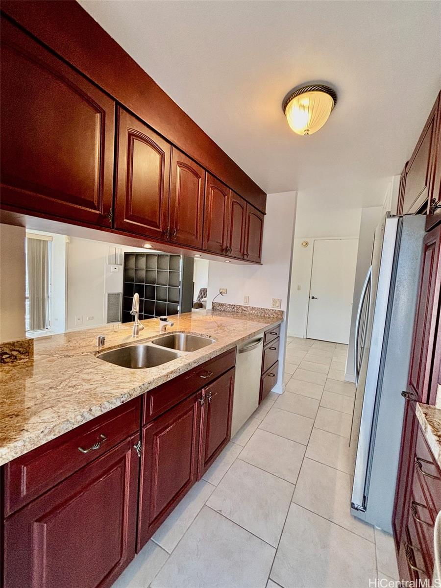 1750 Kalakaua Ave Honolulu - Rental - photo 13 of 23