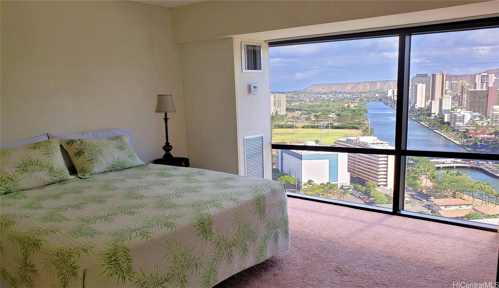 Century Center condo # 2902, Honolulu, Hawaii - photo 13 of 25