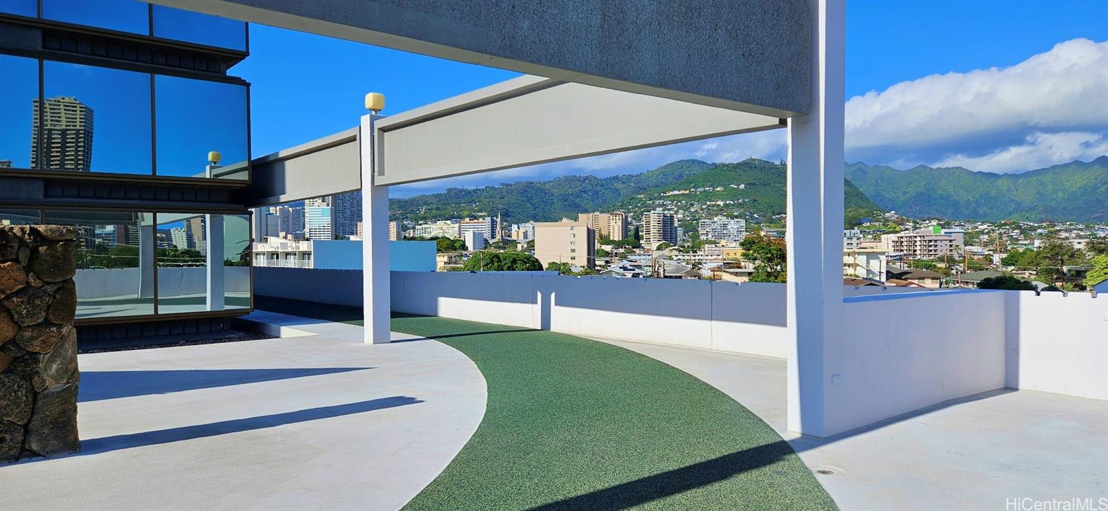 Century Center condo # 2902, Honolulu, Hawaii - photo 20 of 25