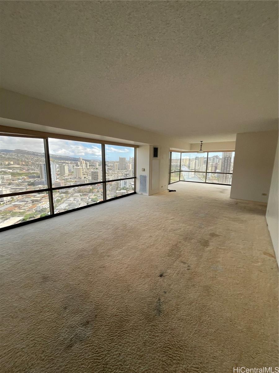 Century Center condo # 3103, Honolulu, Hawaii - photo 4 of 11