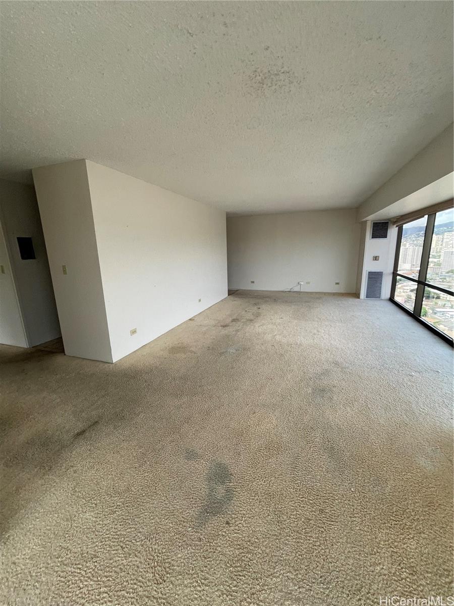 Century Center condo # 3103, Honolulu, Hawaii - photo 6 of 11