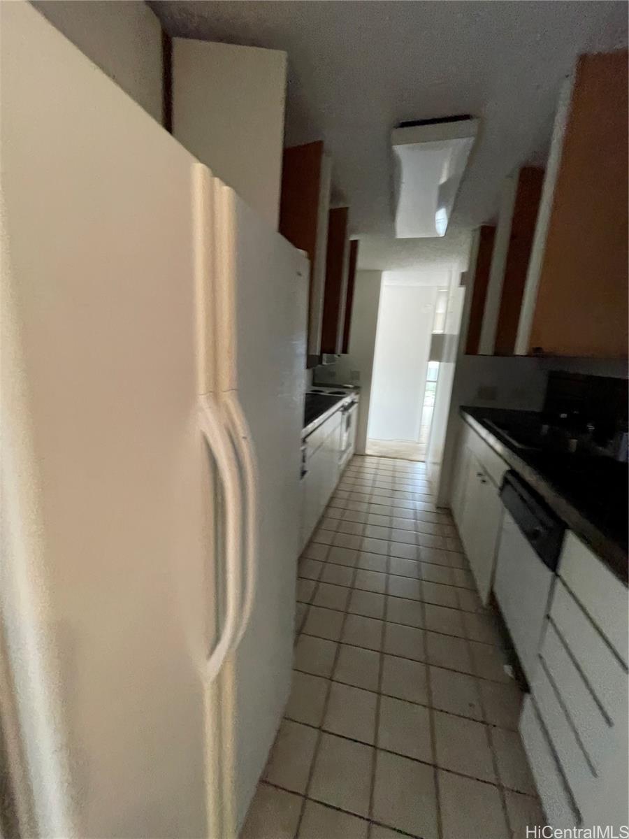 Century Center condo # 3103, Honolulu, Hawaii - photo 10 of 11