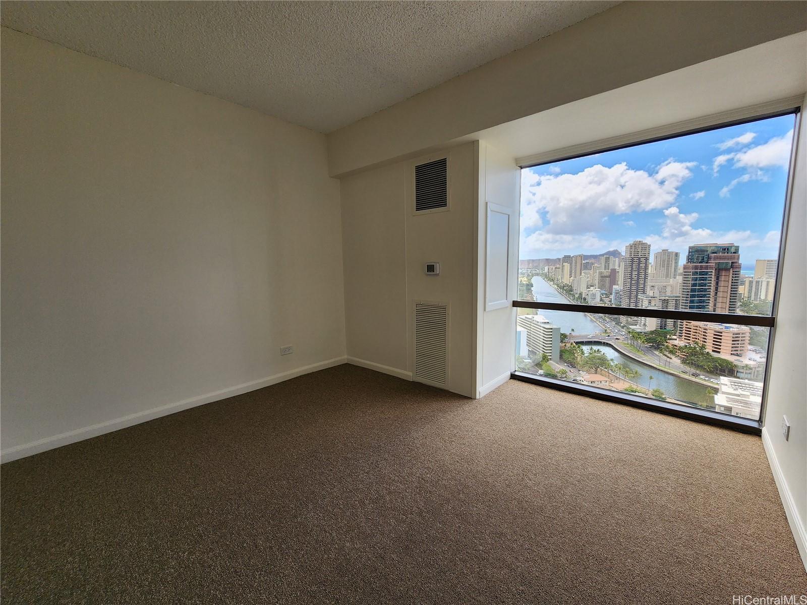 Century Center condo # 3303, Honolulu, Hawaii - photo 20 of 25