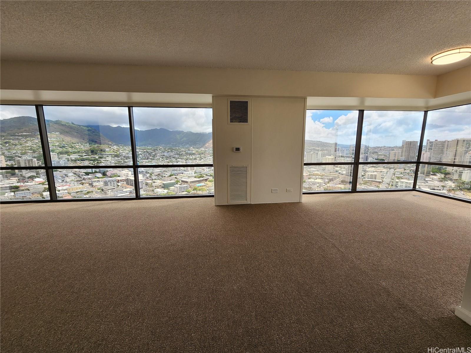 Century Center condo # 3303, Honolulu, Hawaii - photo 5 of 25