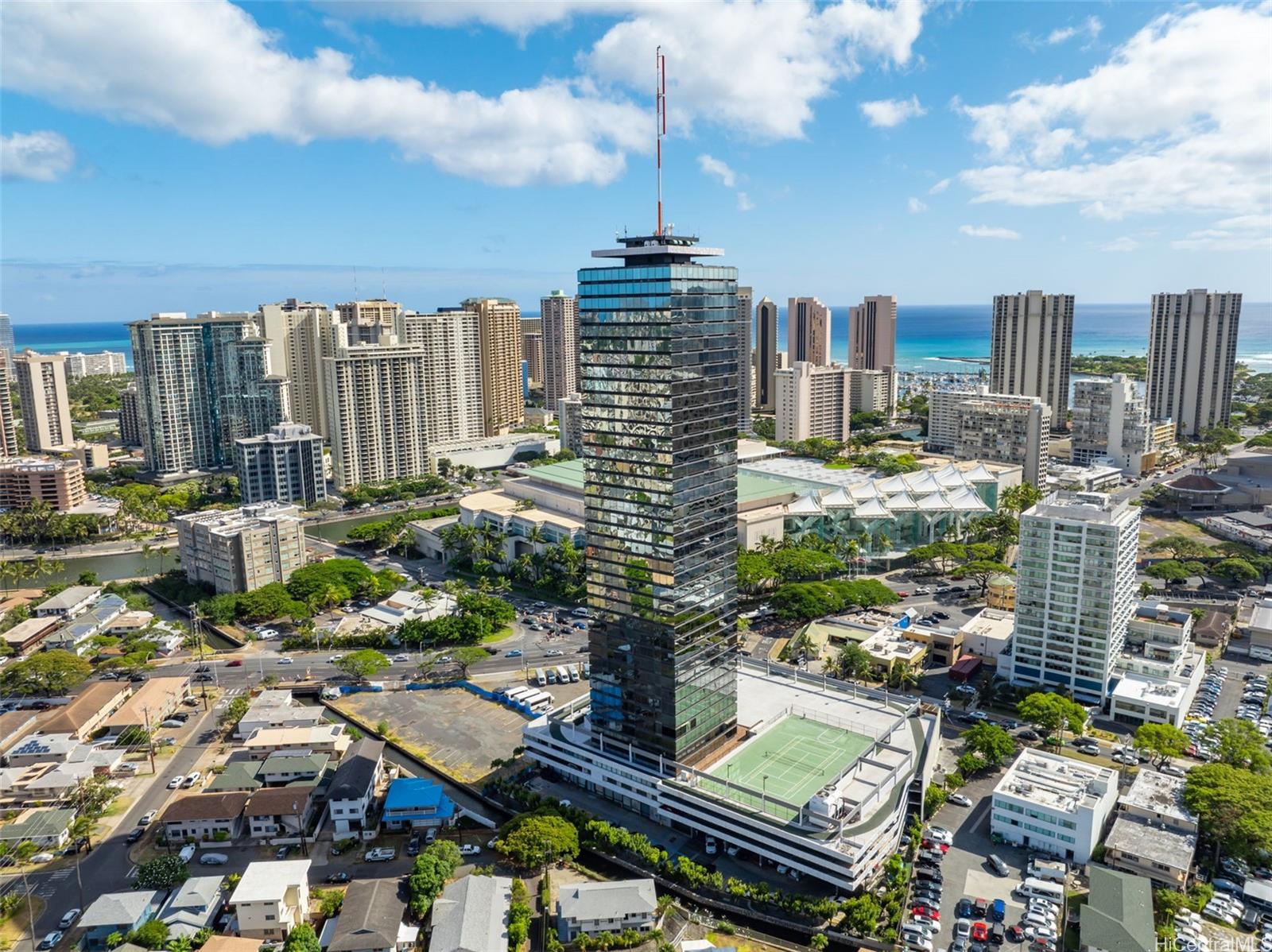 Century Center condo # 3304, Honolulu, Hawaii - photo 24 of 25