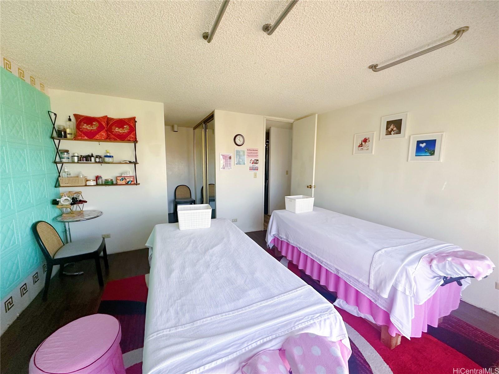 Century Center condo # 3403, Honolulu, Hawaii - photo 8 of 13