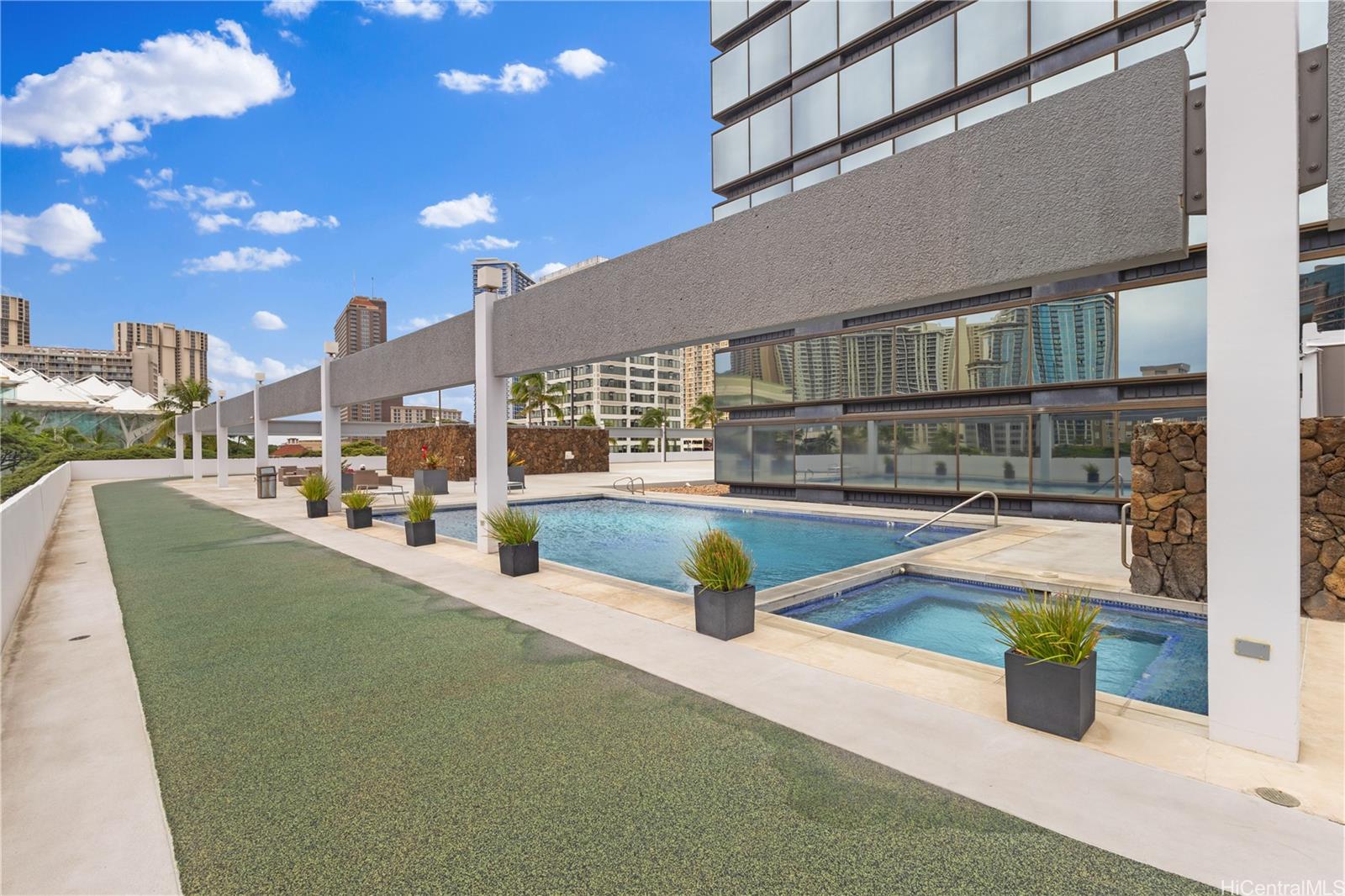 Century Center condo # 3803, Honolulu, Hawaii - photo 21 of 25