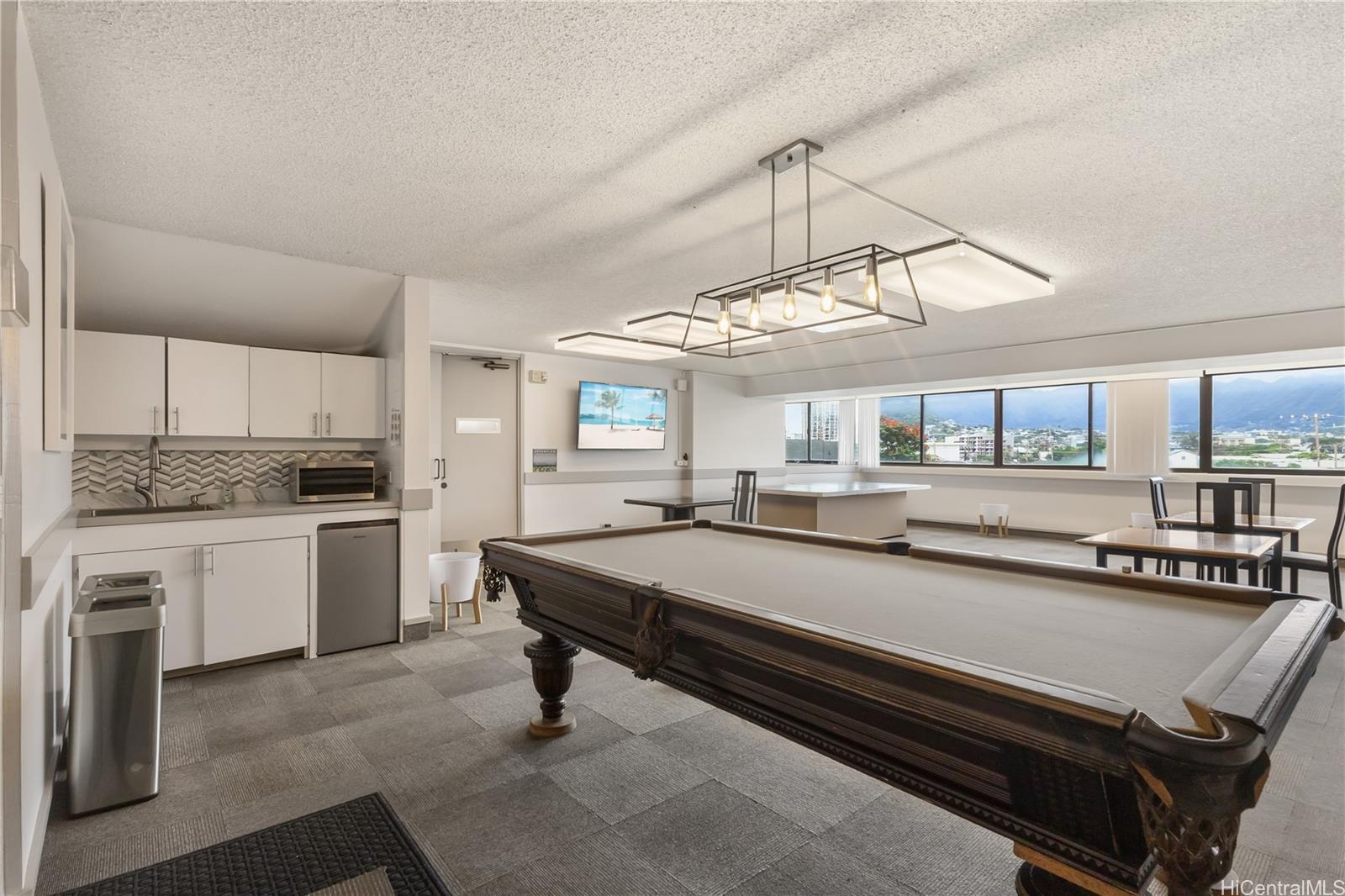 Century Center condo # 3803, Honolulu, Hawaii - photo 22 of 25