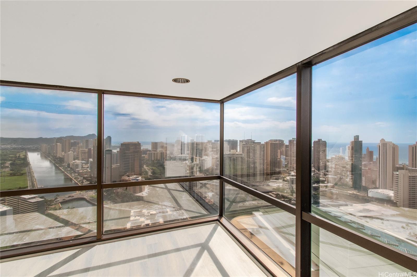 Century Center condo # 4100, Honolulu, Hawaii - photo 13 of 25