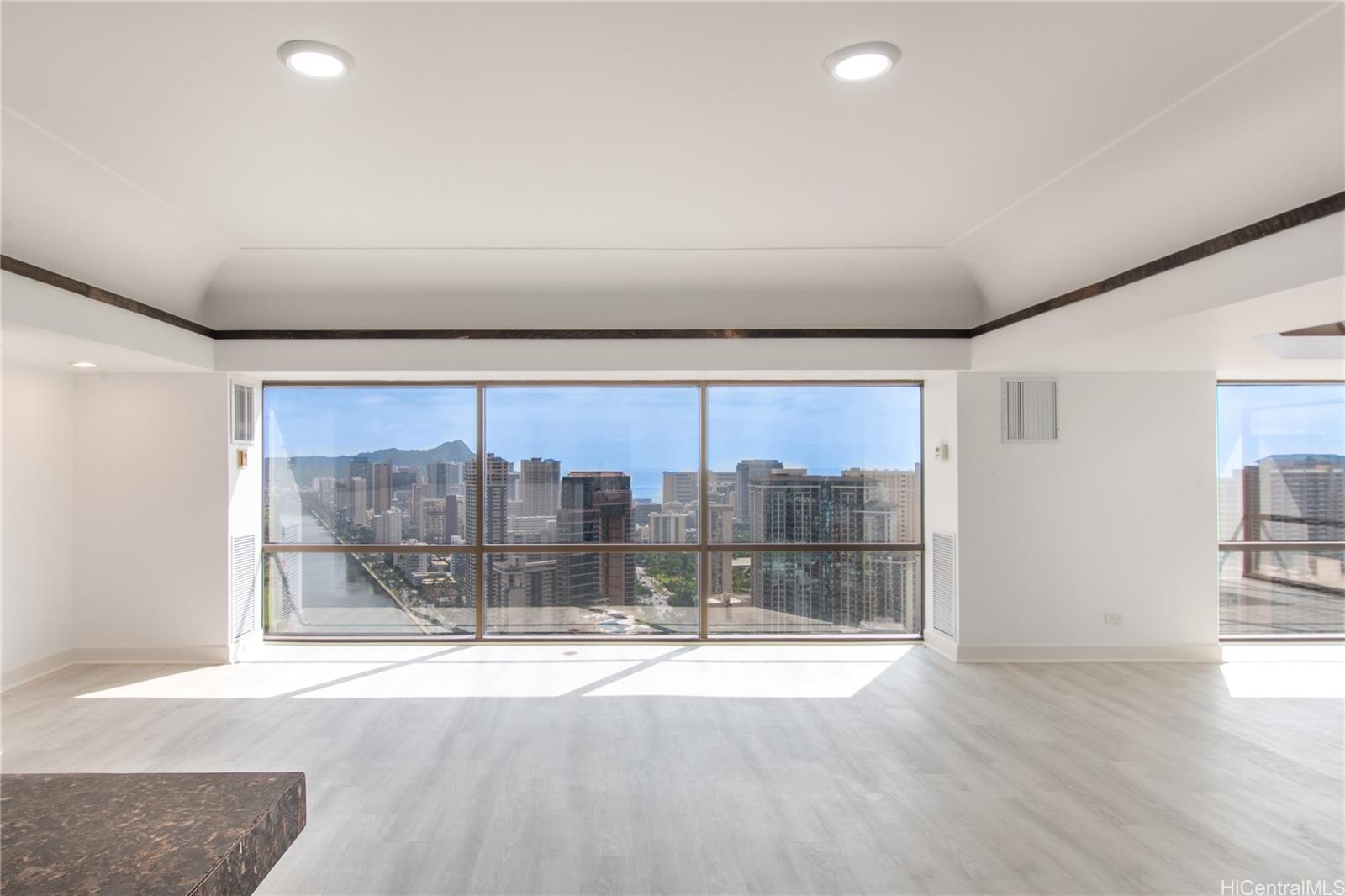 Century Center condo # 4100, Honolulu, Hawaii - photo 18 of 25