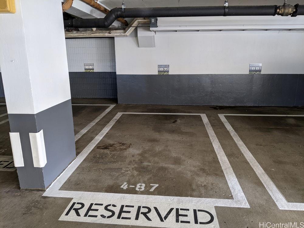 Century Center condo # 606, Honolulu, Hawaii - photo 15 of 17