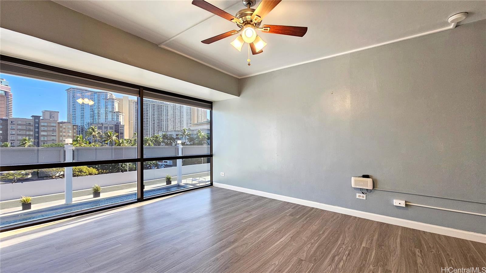 Century Center condo # 606, Honolulu, Hawaii - photo 6 of 17