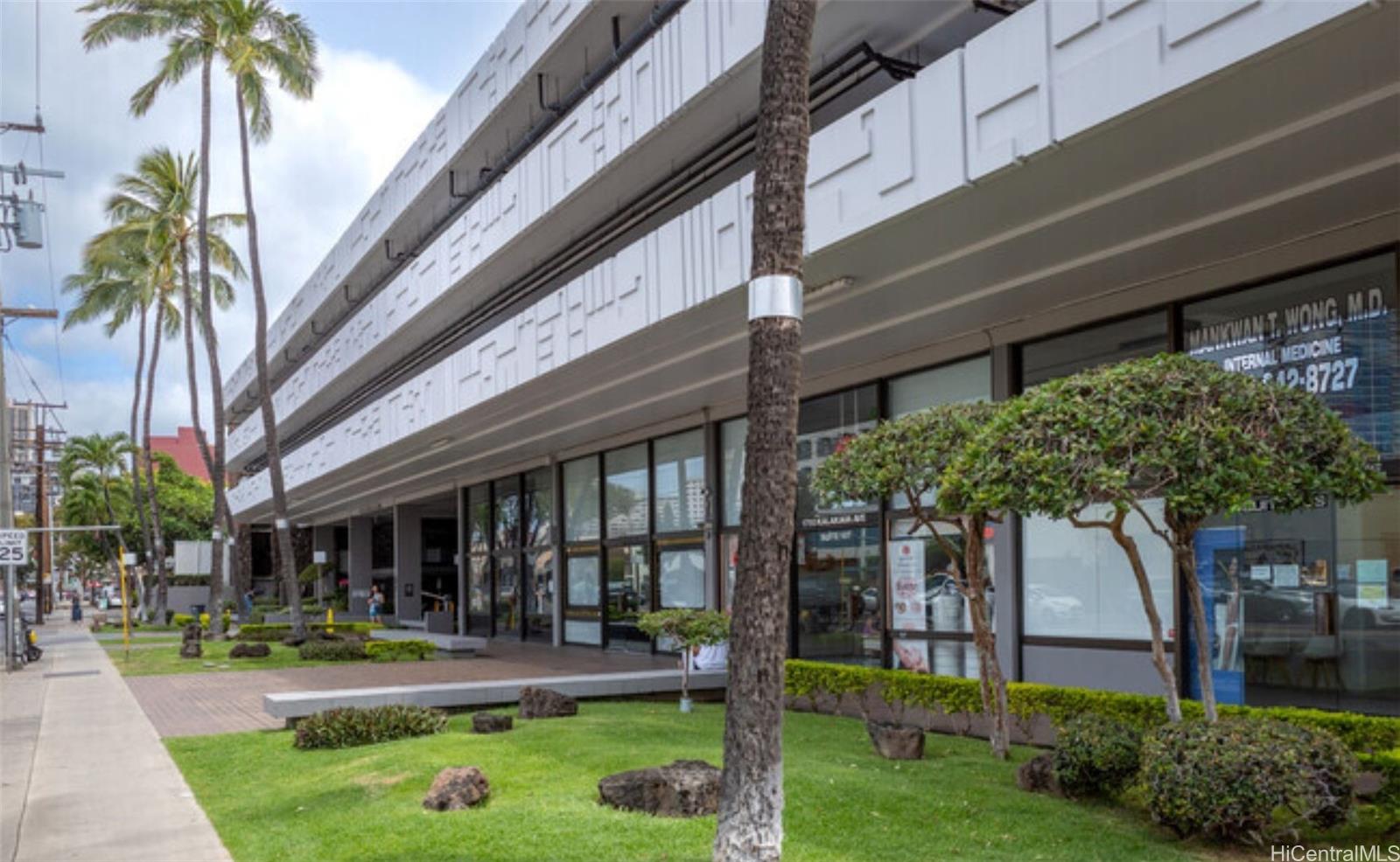 Century Center condo # 906, Honolulu, Hawaii - photo 4 of 23