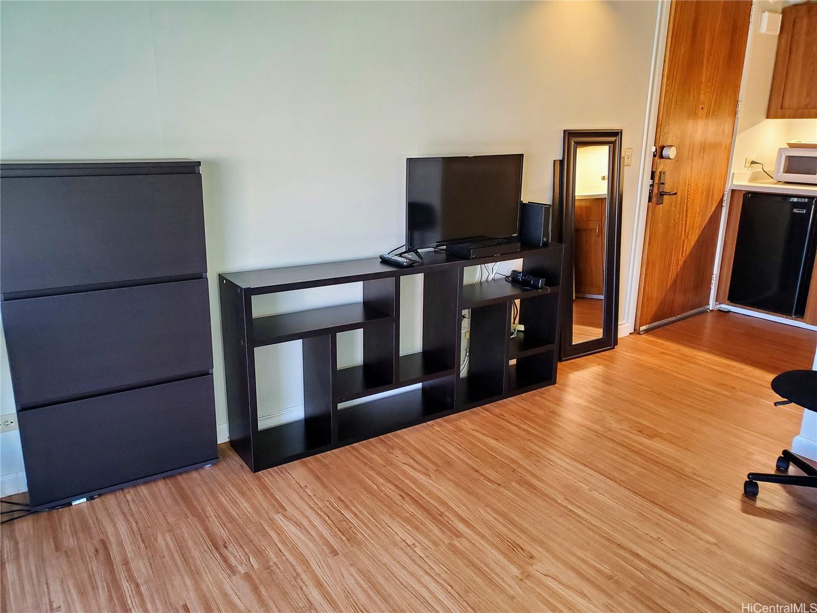 Century Center condo # 912, Honolulu, Hawaii - photo 13 of 15