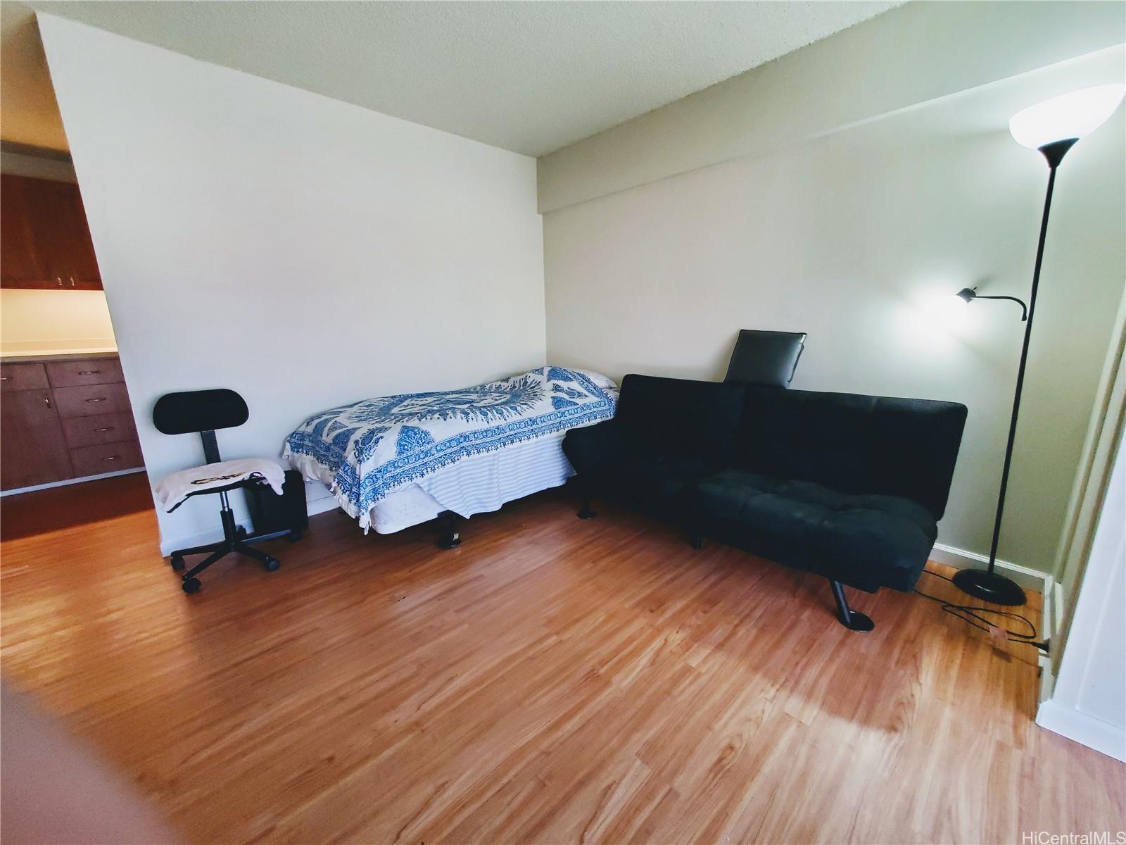 Century Center condo # 912, Honolulu, Hawaii - photo 10 of 15