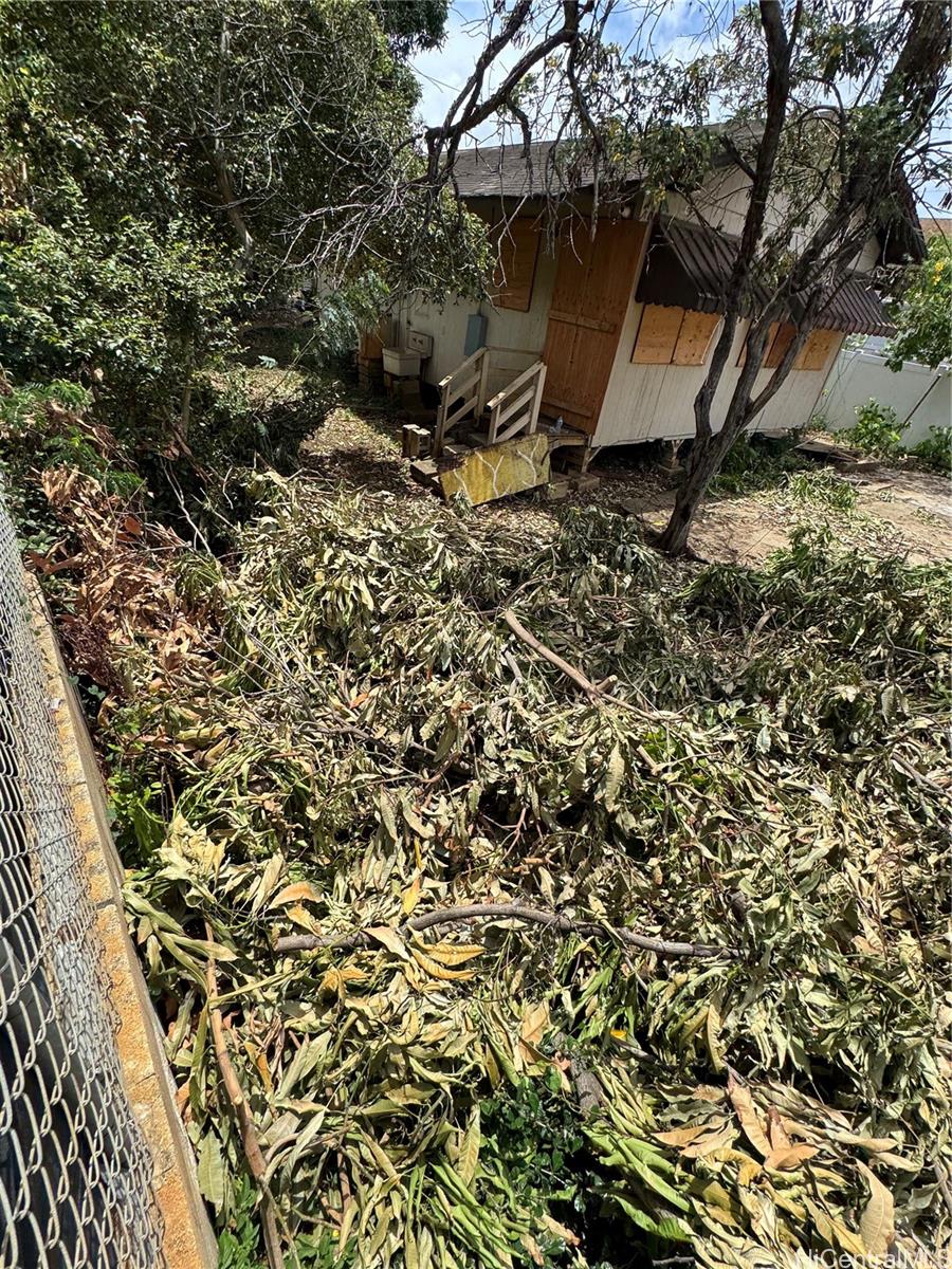 1751  Ahuula Street Kapalama, Honolulu home - photo 5 of 5