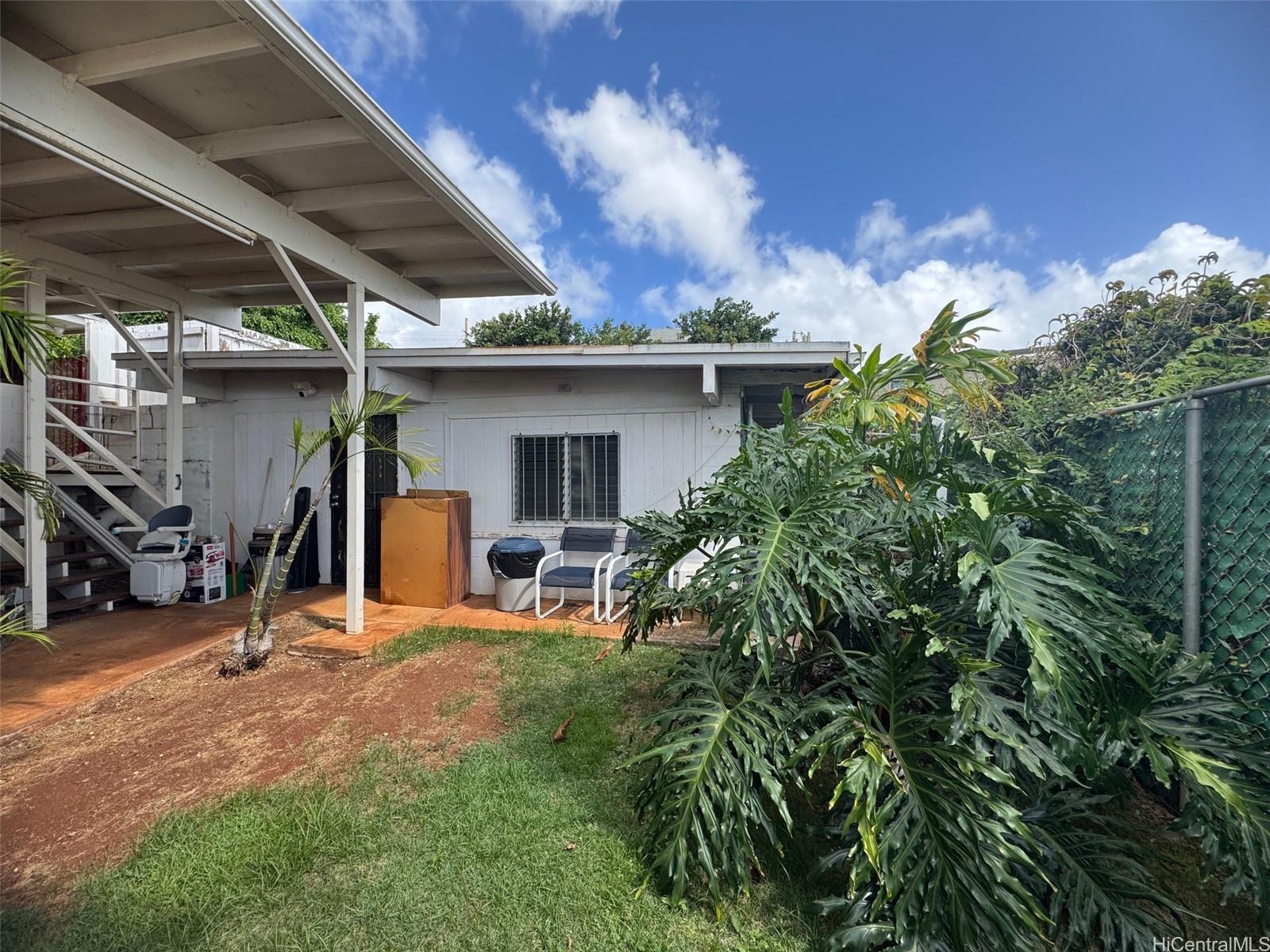 1752  Mikahala Way Wilhelmina, Diamond Head home - photo 11 of 12