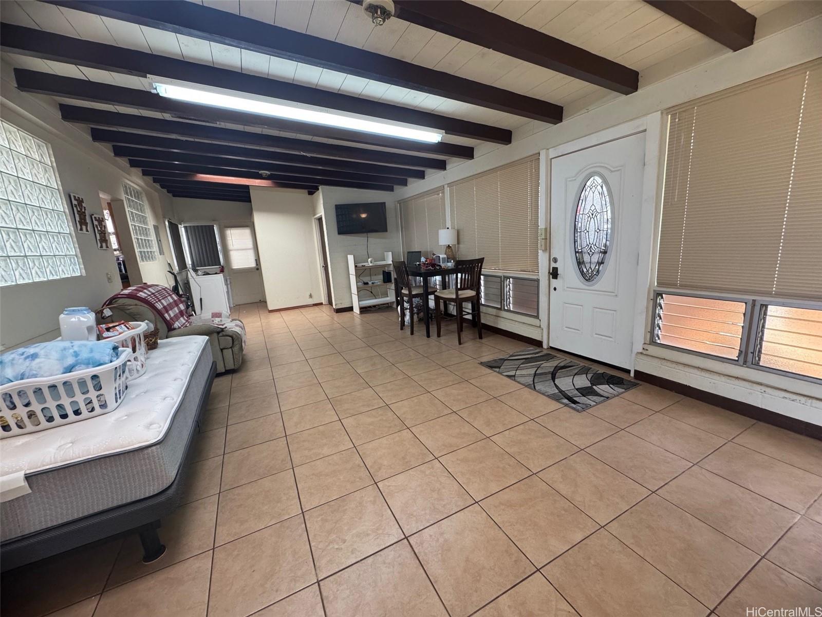 1752  Mikahala Way Wilhelmina, Diamond Head home - photo 8 of 12
