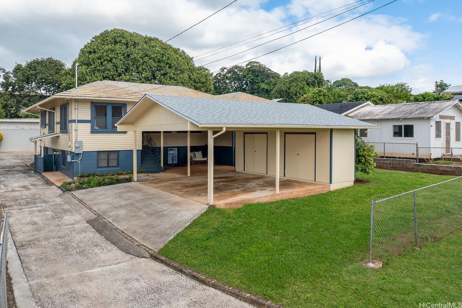 1752  Nakula St Wahiawa Heights, Central home - photo 3 of 25